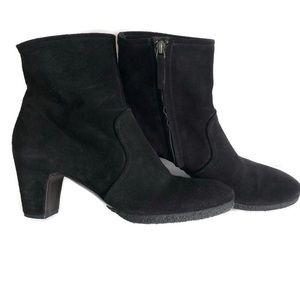 Roberto Del Carlo black suede booties, size 11